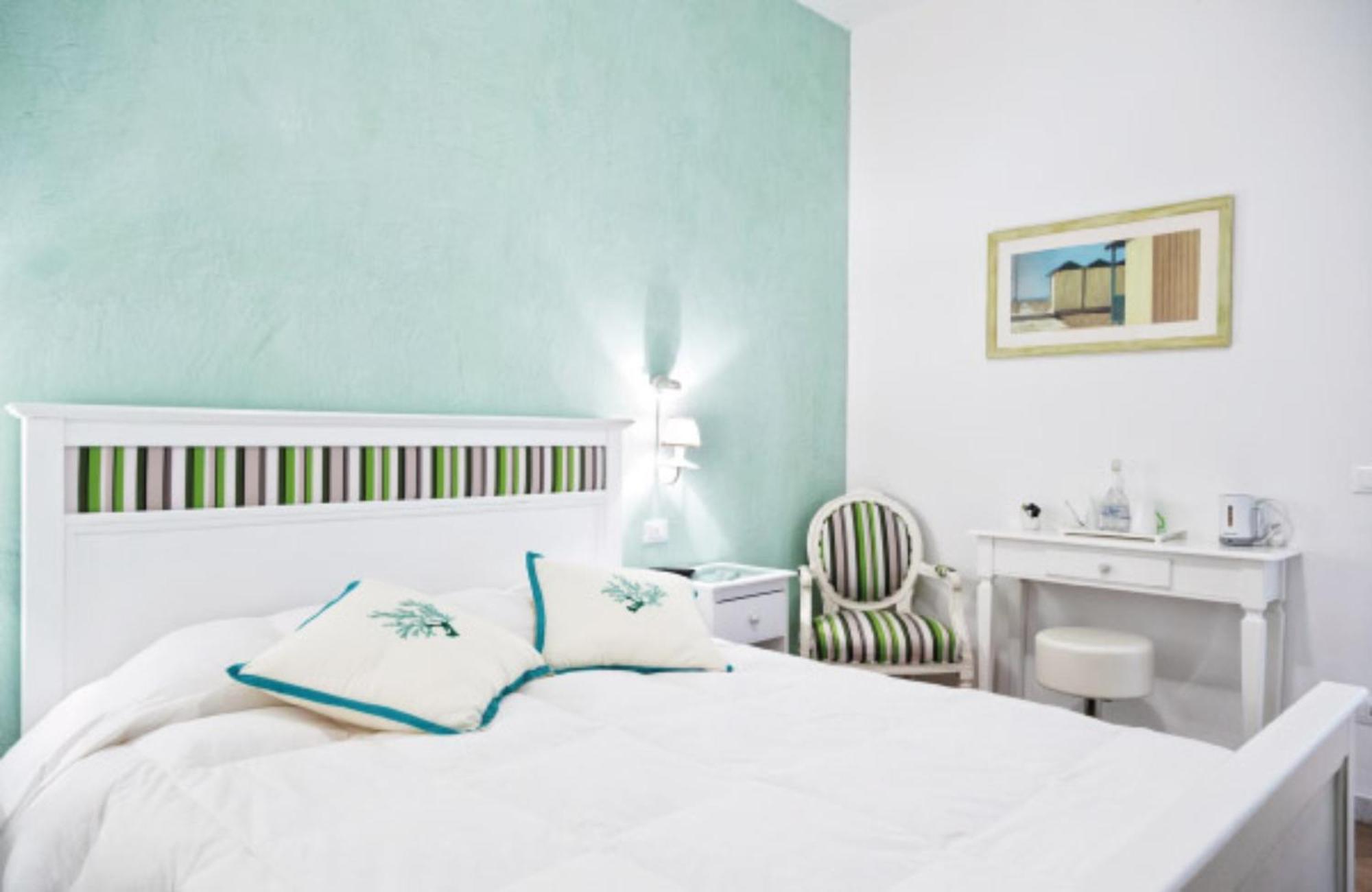 Bed And Breakfast Bagno Venezia Marina Di Carrara Exteriör bild
