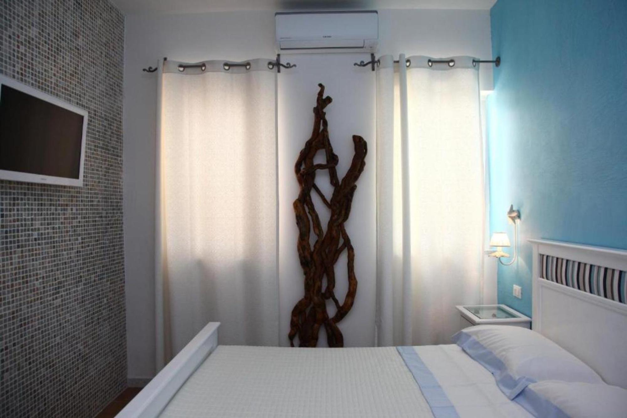 Bed And Breakfast Bagno Venezia Marina Di Carrara Exteriör bild